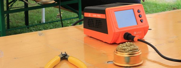 Lötworkshop auf dem Kreativ und Techniktag